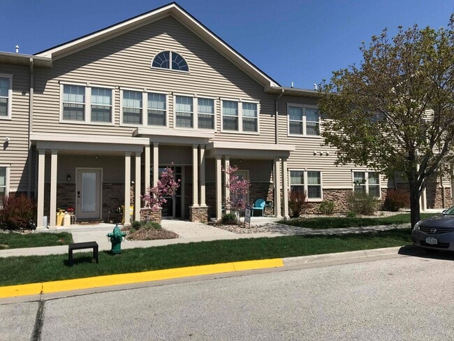 Building Photo - 2815 Northridge Pkwy Unit NP2815-203