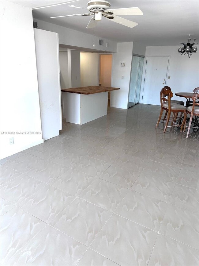 Photo - 2 bedroom in Hallandale FL 33009