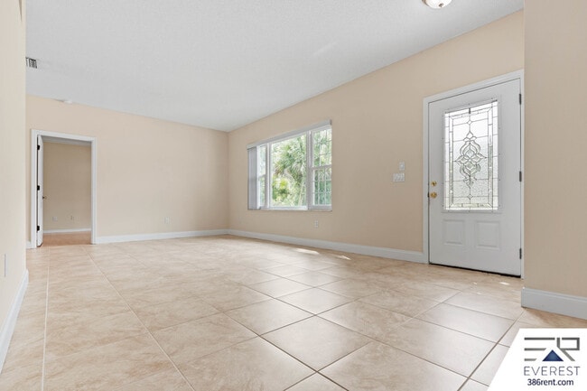 Photo - 16 Pinelynn Dr