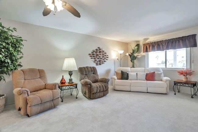Photo - 10113 W Pebble Beach Dr