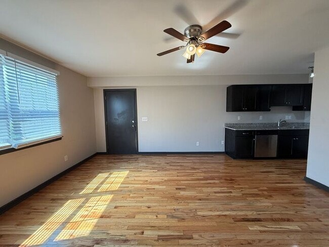 Photo - Remodeled Studio in Woodbine