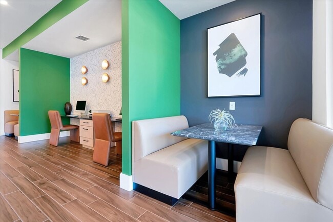 Photo - Evolve Grove Park