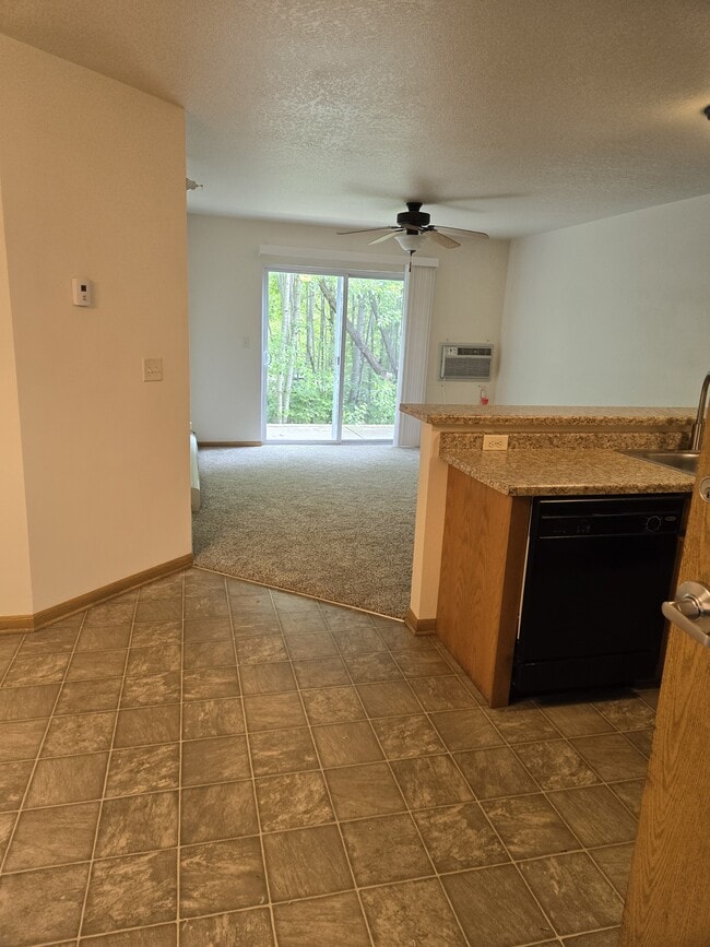 Photo - 1215 Golf Course Rd Unit 2