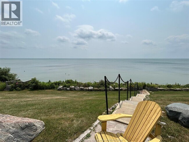 Photo - 90 Harbourview Dr