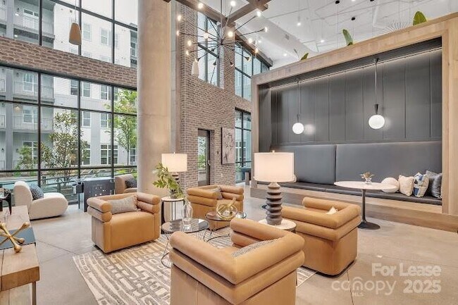 Photo - 2020 W Morehead St Unit XM