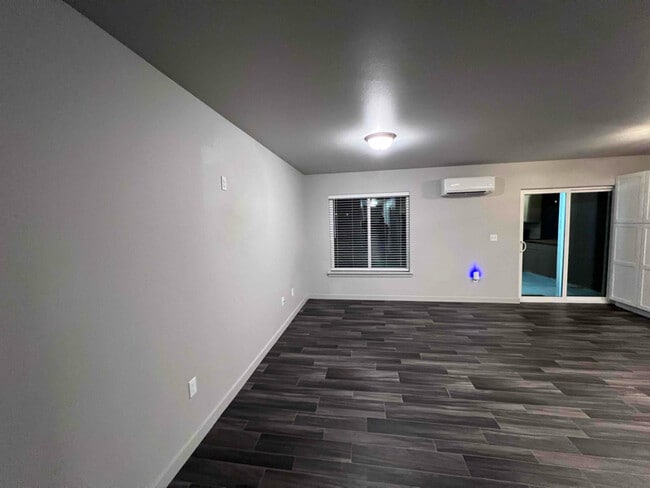 Photo - 2507 Ronan St