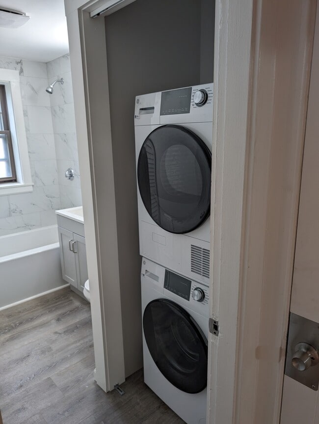 Photo - 740 Winthrop Ave Unidad 1