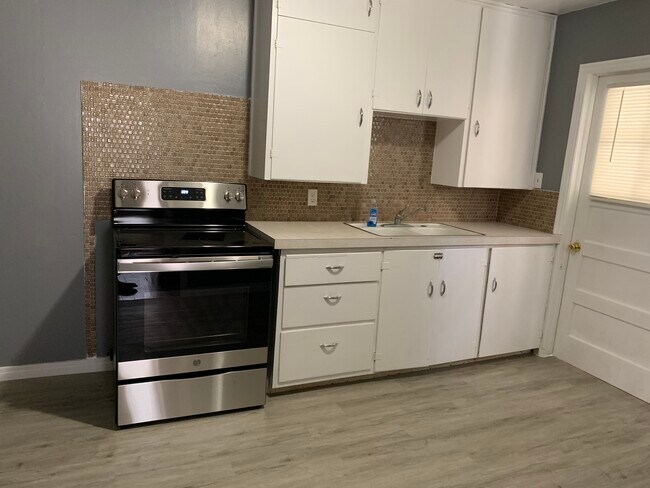 Photo - 117 S Buffalo St