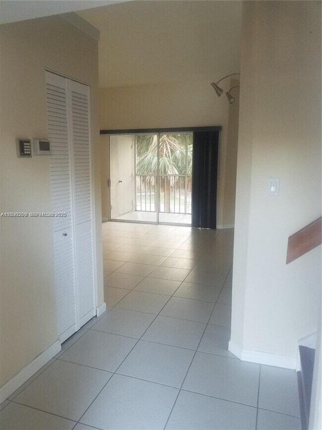 Photo - 9251 SW 138th Pl Unit 9251