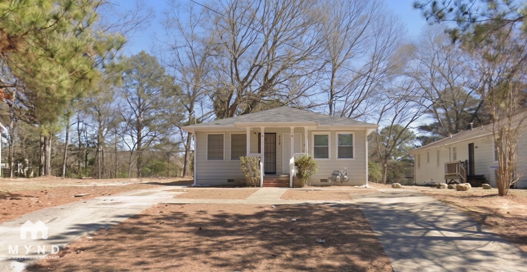 Photo - 605 Cedar Ave NW