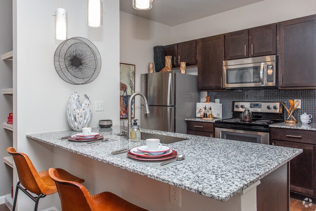 1 habitación, cocina - Parkside Place