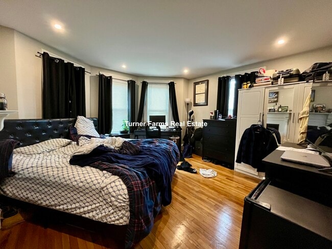 Photo - 24 Pond St Unit 2