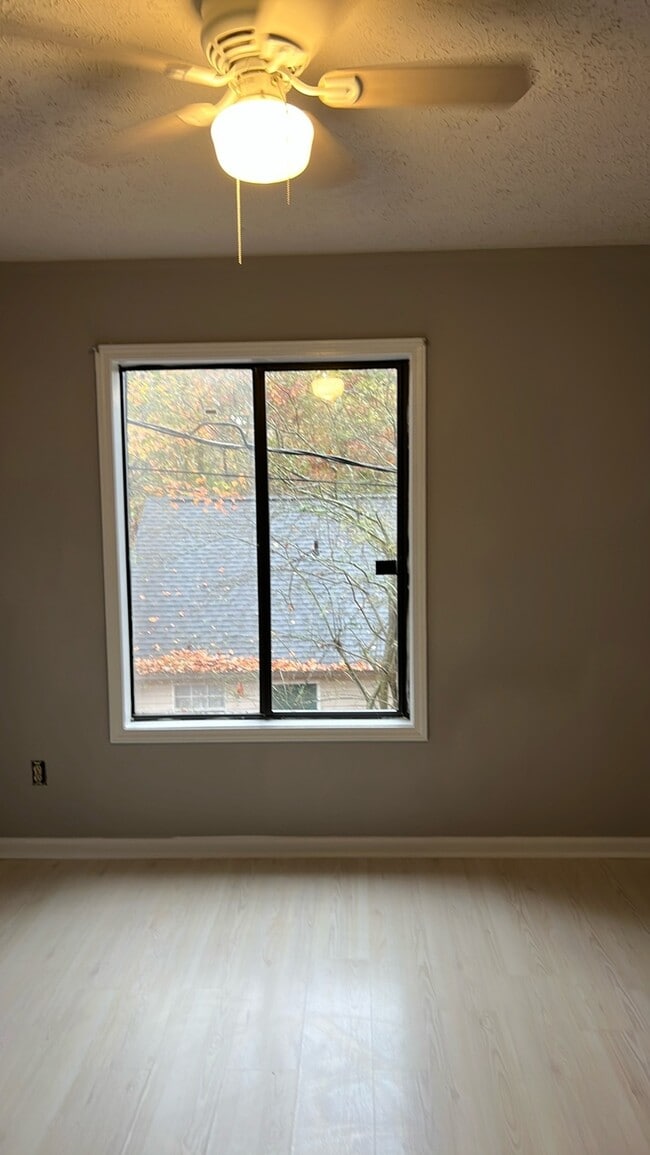 Photo - 8710 Century Trail