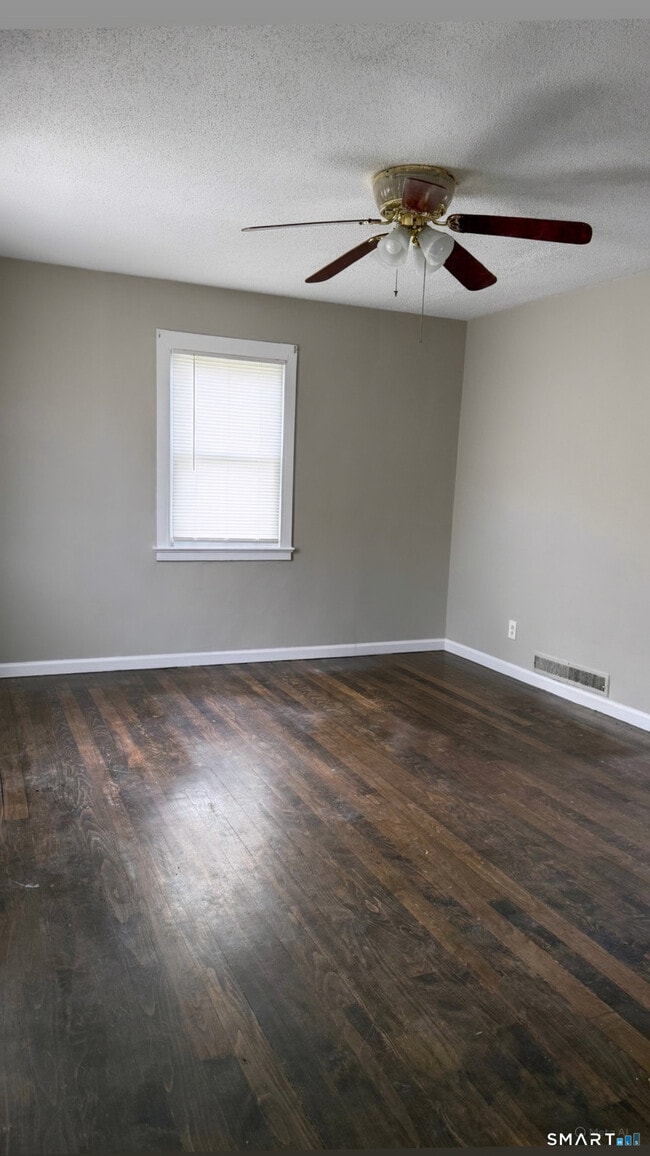 Photo - 92 Great Hill Rd