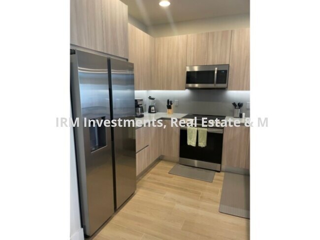 Photo - 3 bed 3 bath Townhouse with LOFT and POOL !!!