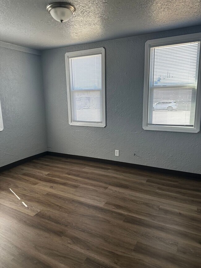 Photo - 1356 East Ave Unit 1