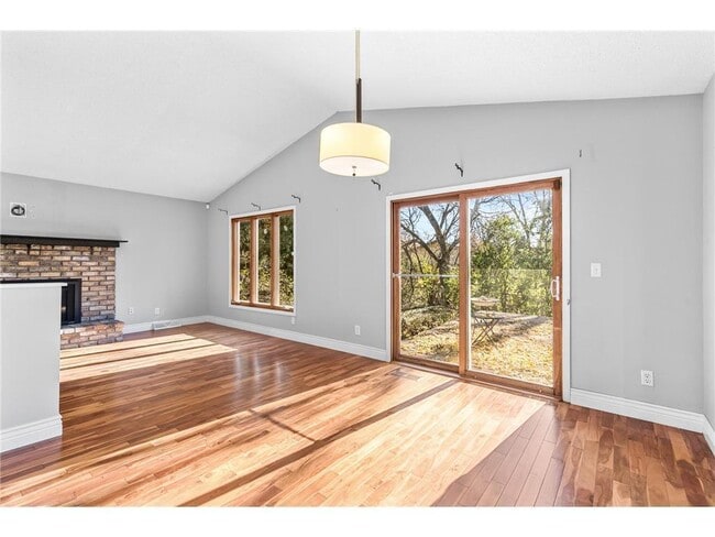 Photo - 16405 13th Ave N