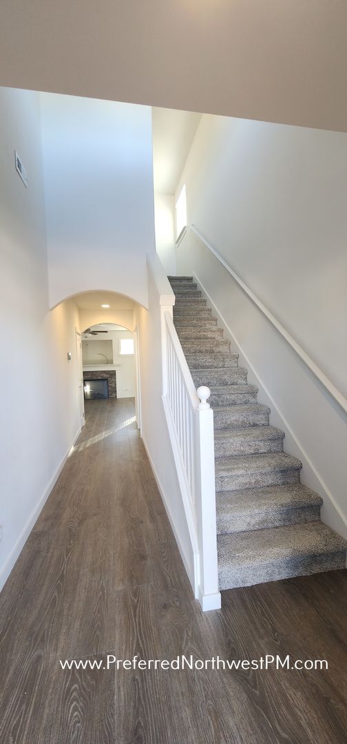 Photo - Stunning new build in Lowell