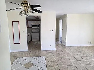 1108 Westover Ln Unidad 2B