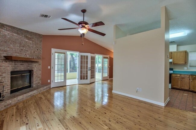Photo - Beautiful 3x2 Home