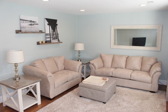 Photo - 109 N Granville Ave