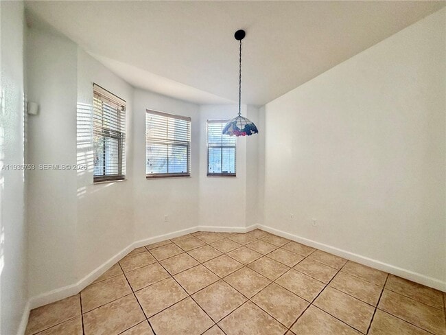 Photo - 1692 SE 29th Ct Unit 201