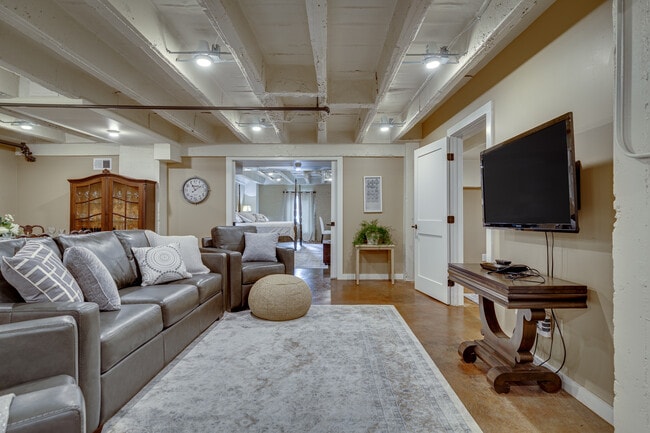 Photo - 223 S Grand Unit 202