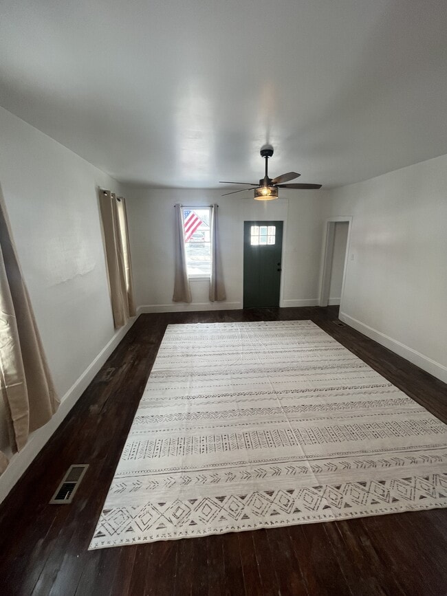 Photo - 303 W Main St