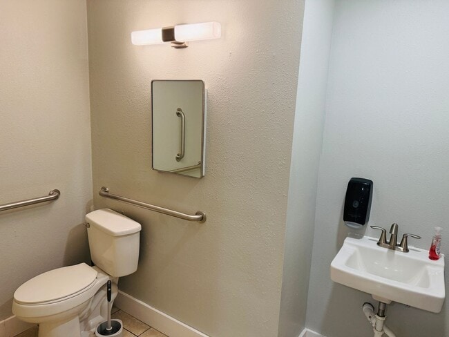 Photo - West End Location, Perfect for Daycare Cen...