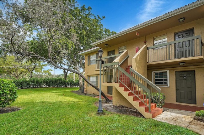 Photo - 855 NW 103rd Ter Unidad #201 LIKE NEW UPDATED Rental