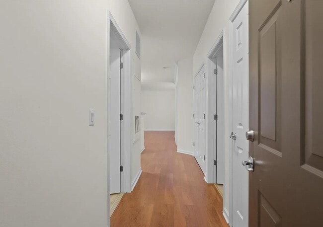 Photo - 3820 Lightfoot St Unit 214