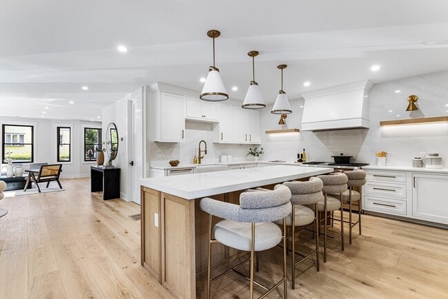 Photo - 3 Field St Unit 3