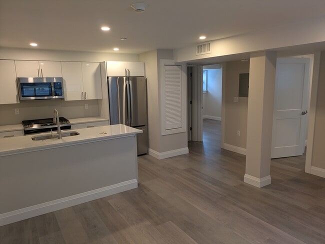 Photo - 329 Summit Ave