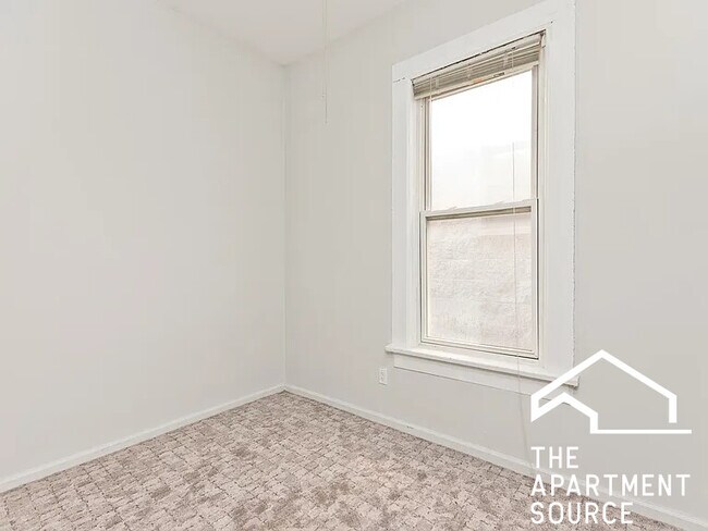 Photo - 858 N Paulina St Unit 2