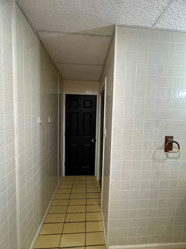 Photo - 103 S 8th St