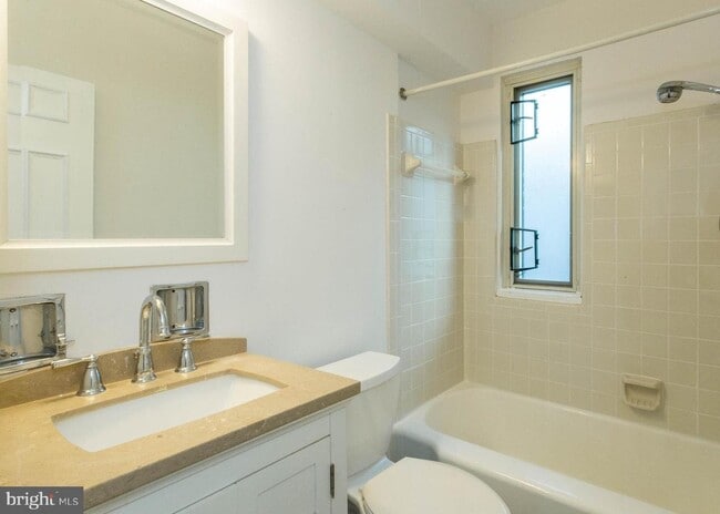 Photo - 1727 Massachusetts Ave NW Unit 811