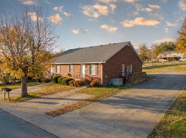 Photo - 211 Carmack Ave Unit 211 Carmack Ave  #2