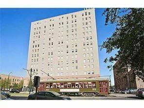 Building Photo - 1205 St Charles Ave Unit 606