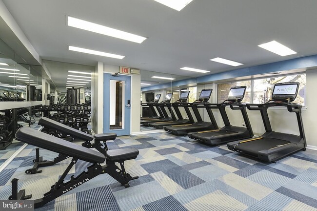 Photo - 284 Iven Ave Condo Unit 2B-258-3B