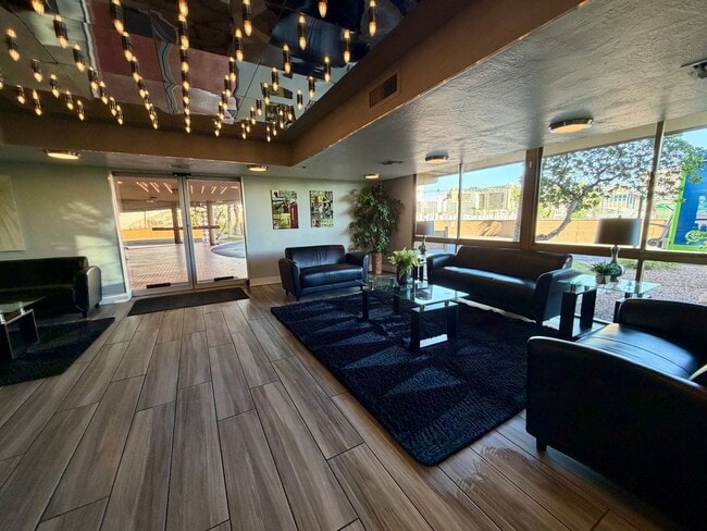 Photo - Gorgeous 2bedroom with amazing city views!