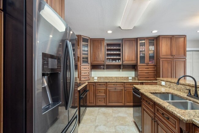 Photo - 217 Buck Dr NE