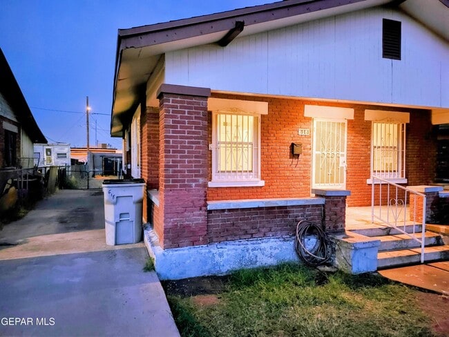 Photo - 618 N Estrella St