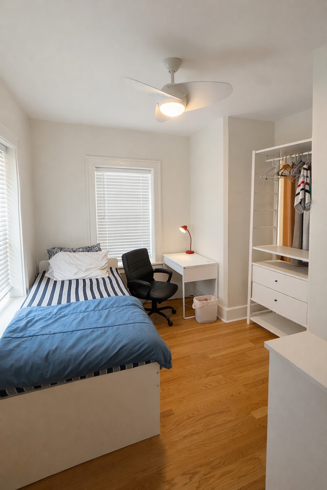 Photo - FULLY Furnished Plaza Condo