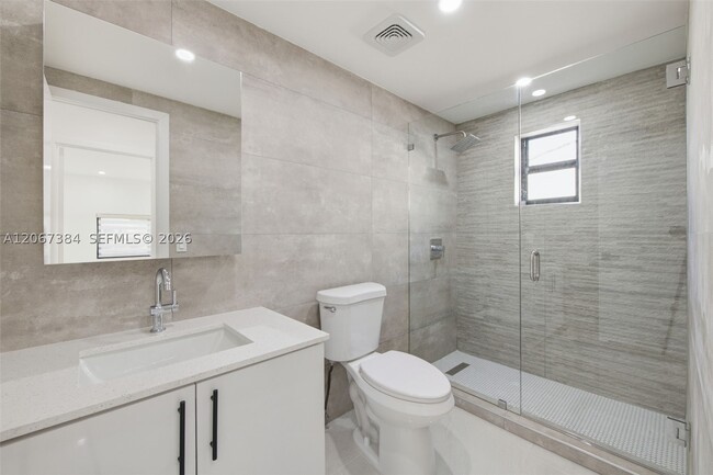 Photo - 5000 SW 5th St