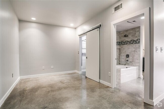 Building Photo - 1111 S Akard-19111 Unit 19111 Rental