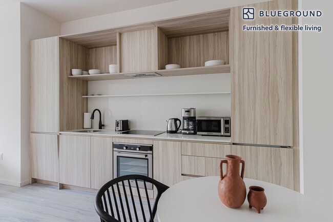 Photo - 452 NE 31st St Apartamento Unidad FL2-ID115