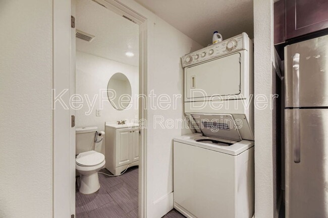 Photo - 2517 S Broadway Unit B