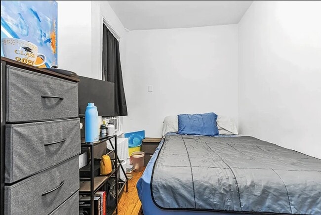 Photo - 129 W 56th St Unit 4R
