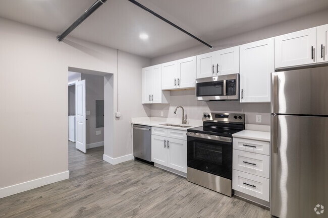2BR, 1BA - Unit 11 - Kitchen