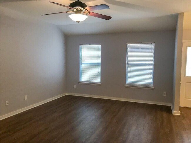 Photo - 1704 Morning Meadow Cove